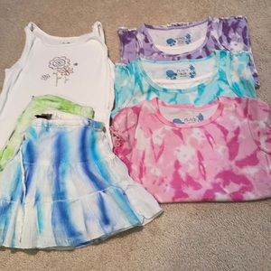 Tie dye bundle. 4 tops, 2 shirts girls size 6/7/8